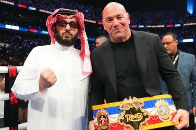 Появилась дата дебюта боксерского шоу от главы UFC