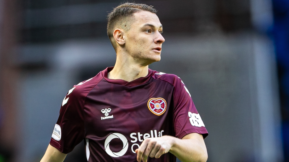 ФК Хартс. Ислам Чесноков