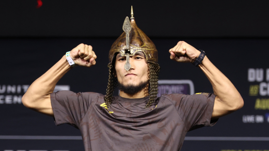 Алиби Идирис впервые победил в UFC 