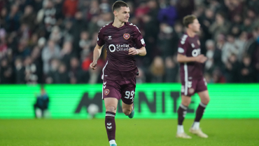 ФК Хартс. Ислам Чесноков