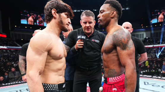 Евлоев победил Мерфи, но вопросы остались: разбор главного боя UFC London