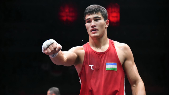 Чемпион мира из Узбекистана попал в кард боя Уордли - Дюбуа