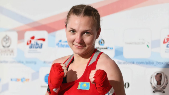 Казахстан выиграл первый бой в женском боксе на ЧА-2026. Было четыре поражения