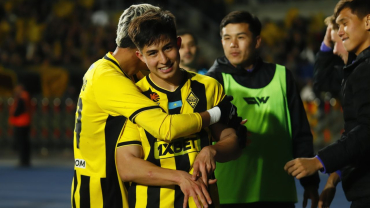 ФК "Кайрат" | Дастан Сатпаев забил "Астане"