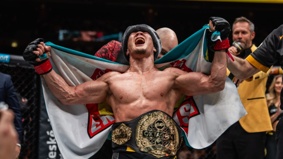 Жалгас Жумагулов может стать двойным чемпионом Oktagon! Назначен новый большой бой 