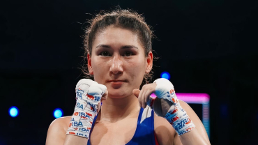 Olympic.kz | Аида Абикеева выиграла бой с тремя нокдаунами
