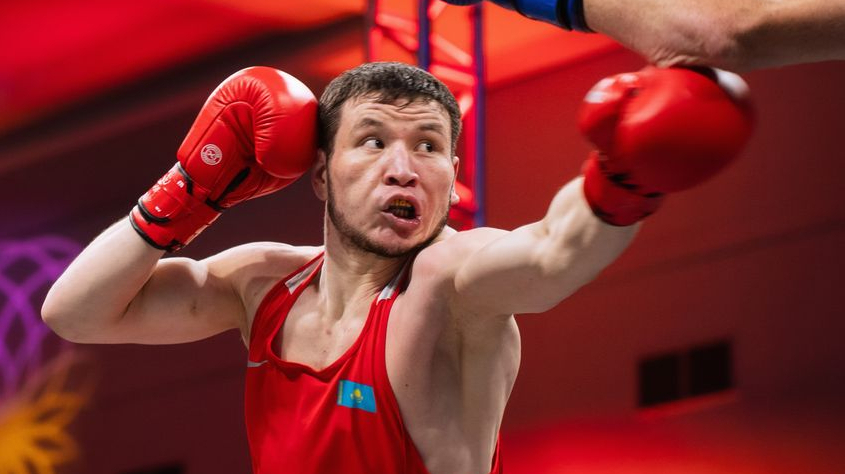 World Boxing | Диас Молжигитов 