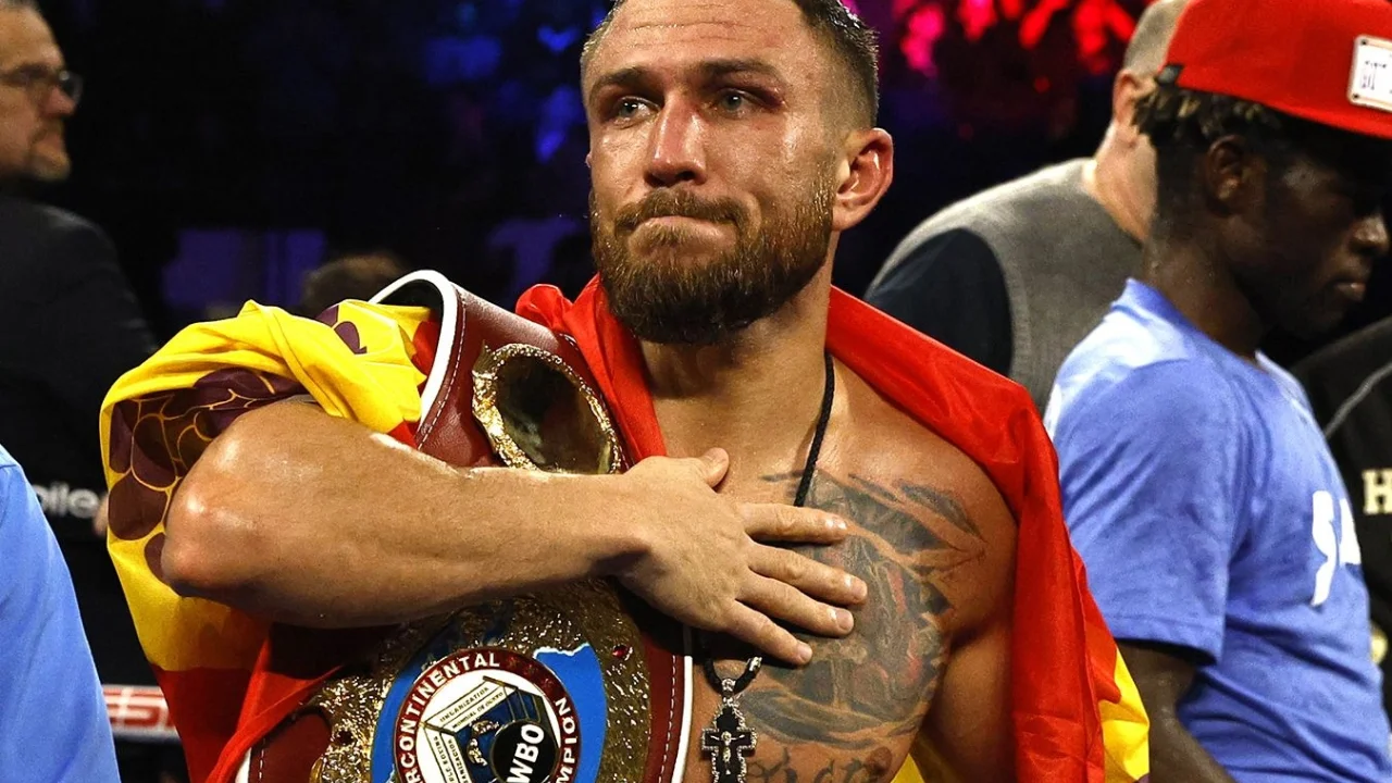 Василий Ломаченко снова чемпион мира