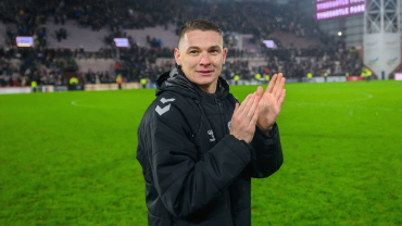 ФК Хартс. Ислам Чесноков