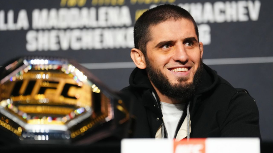 Махачев назвал желаемого соперника в UFC: выбор удивил