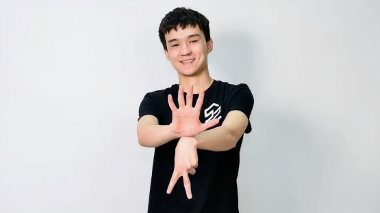 Казахстанец mo0N сотворил сенсацию на PGL Astana 2026