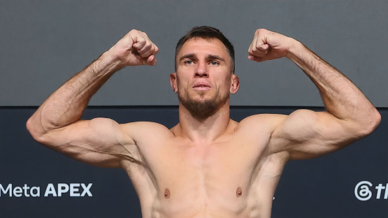 Прямая трансляция UFC Vegas 117: бой Николая Веретенникова против жесткого нокаутера