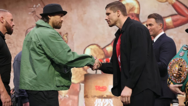 boxingscene / Александр Усик против Рико Верхувена