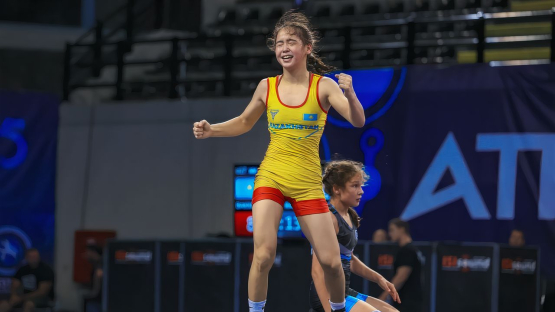 Казахстан завоевал две медали на чемпионате Азии по женской борьбе