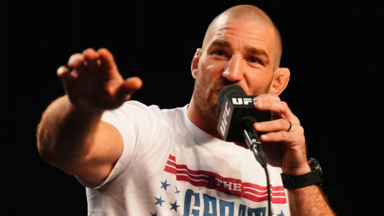 Стрикленд намекнул на быстрое возвращение в UFC