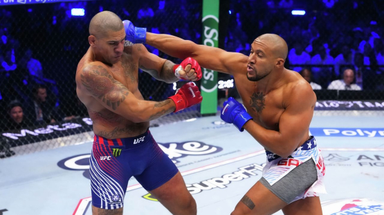 Сирил Ган нокаутировал Алекса Перейру и стал временным чемпионом UFC в тяжелом весе