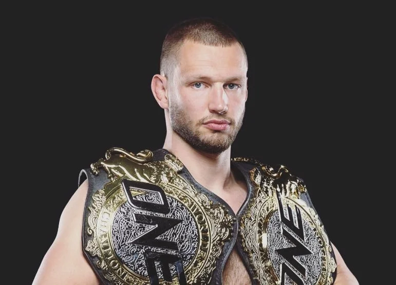 UFC подписали бывшего двойного чемпиона ONE FC