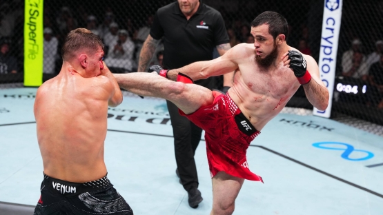 Проспект из команды Хабиба дебютировал в UFC. Как стал героем мемов с "Джоном Порком"