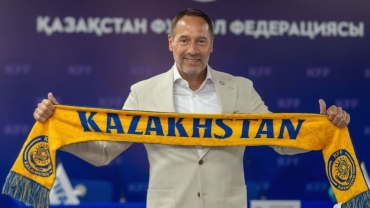 KFF.kz | Джон ван'т Схип назвал расширенный состав сборной Казахстана