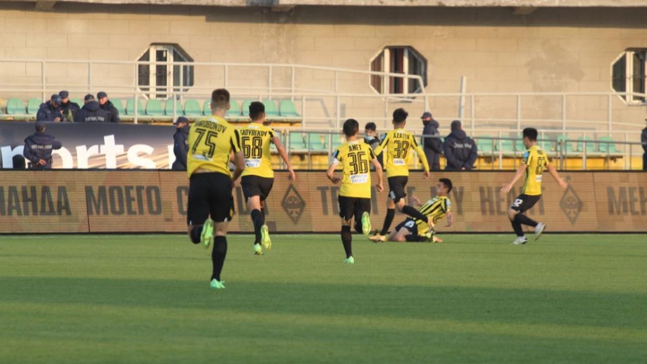 "Кайрат" U-19 с разгрома стартовал в Лиге чемпионов