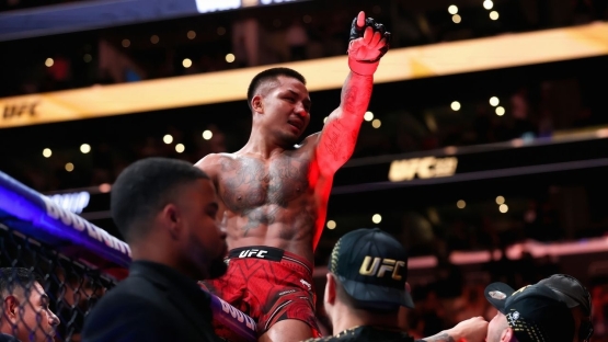 Джошуа Ван установил рекорд UFC после боя с Алешандре Пантожей