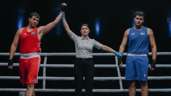 Казахстанский супертяжеловес нокаутировал соперника на ЧМ-2026 U19 по боксу