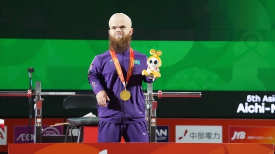 Казахстанец Давид Дегтярев с рекордом выиграл золото Пара Азиатских игр-2026