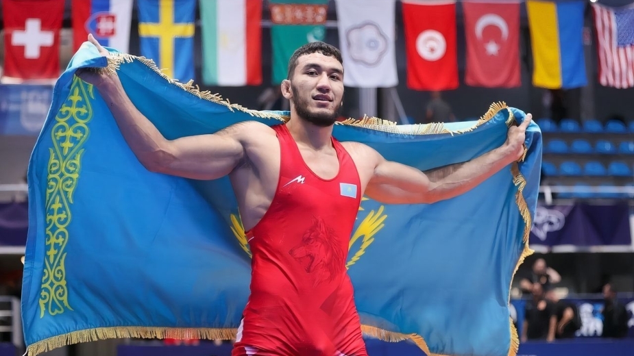 UWW.org / Ризабек Айтмухан