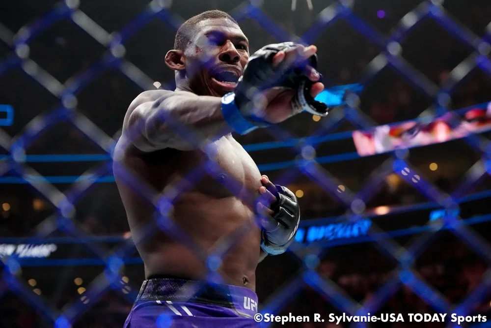 В дивизионе Шавката Рахмонова в UFC произошли изменения