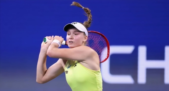 Больше, чем у Андреевой и Соболенко! Рыбакина стала лидером WTA по числу титулов в 2026 году