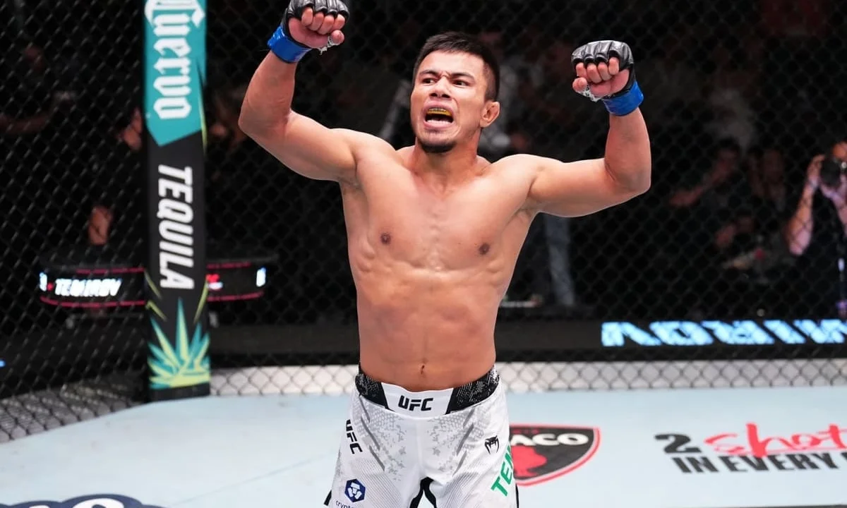 Узбекистанец дебютировал с яркой победы нокаутом в UFC и получил бонус!