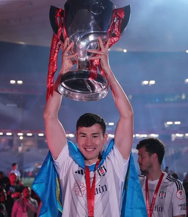 Бахтияр Зайнутдинов - обладатель Кубка Турции по футболу