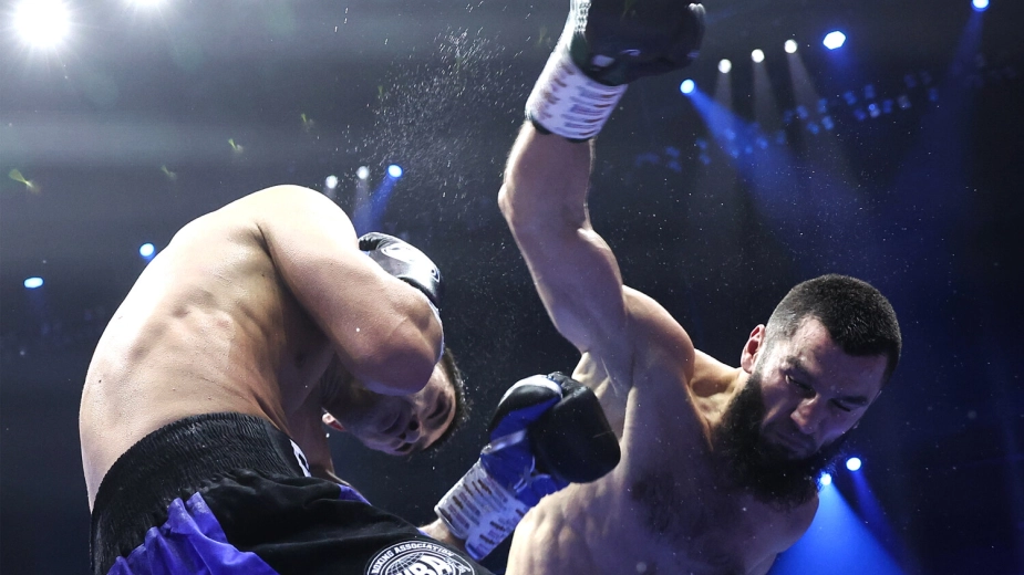 В Top Rank решили судьбу ремейка супербоя Бивол-Бетербиев