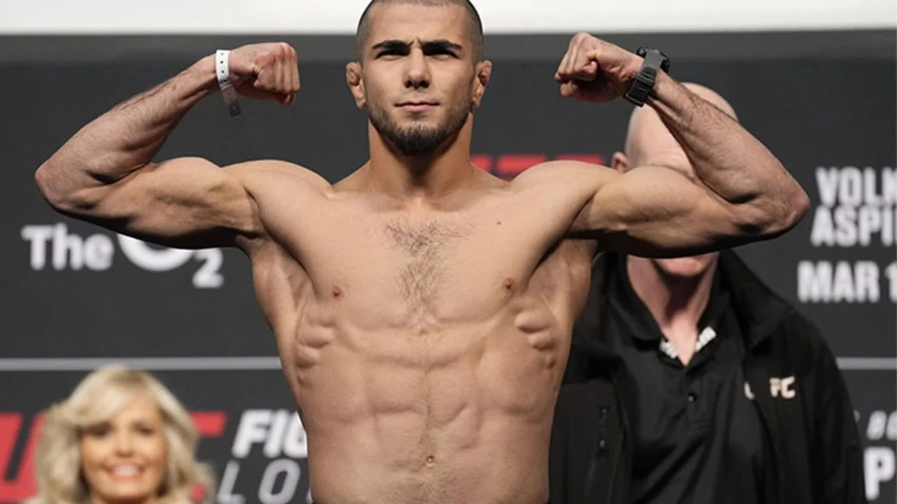 Мокаев получил свой первый бой после ухода из UFC