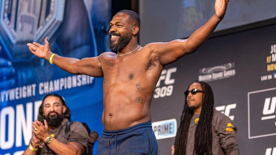 Джон Джонс может отказаться от пояса UFC 