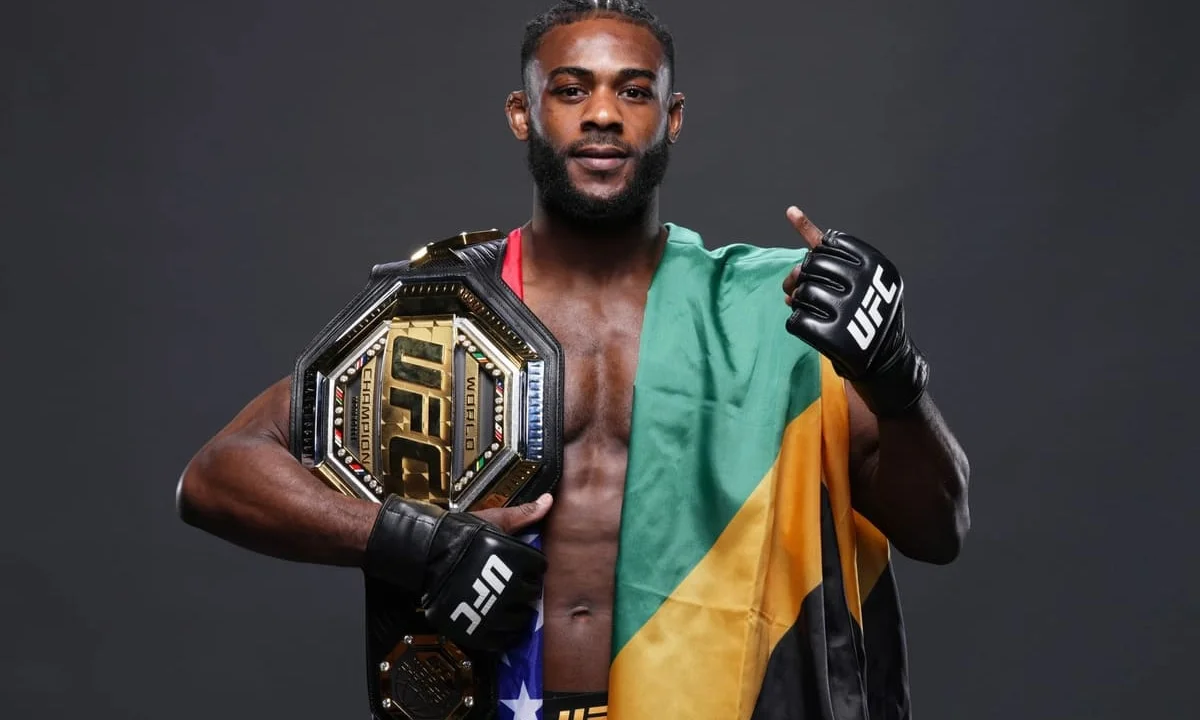 Бывший чемпион UFC недоволен нахождением в прелимах на UFC 310 