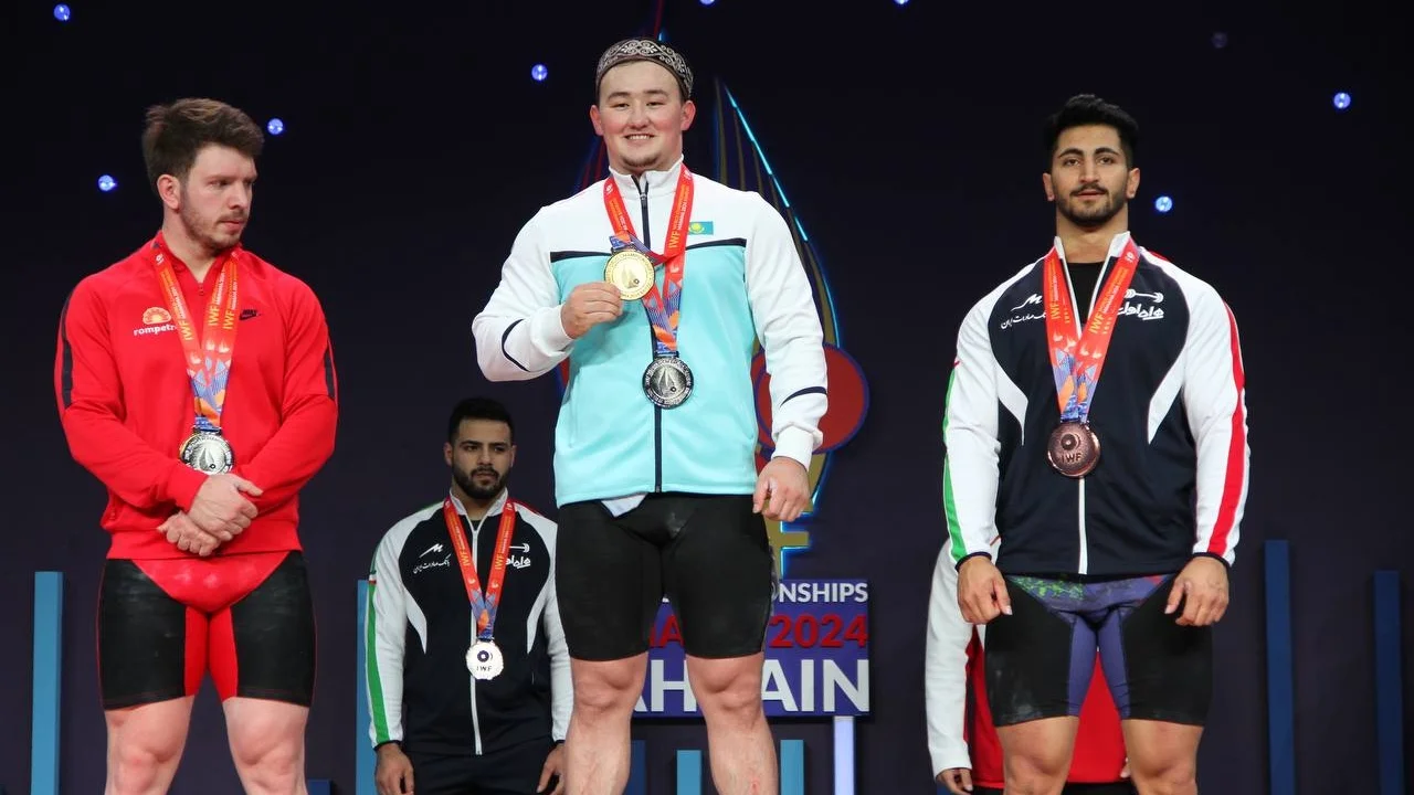 Нургиса Адилетулы – чемпион мира по тяжелой атлетике!