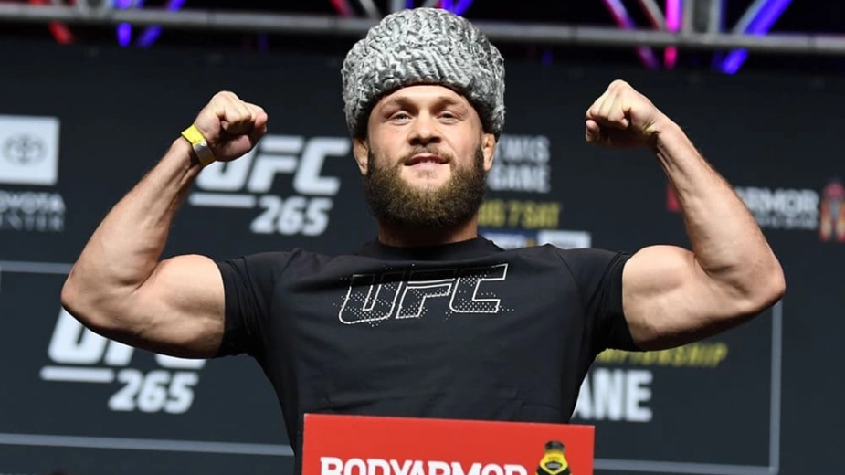Уроженец Казахстана согласовал следующий бой в UFC