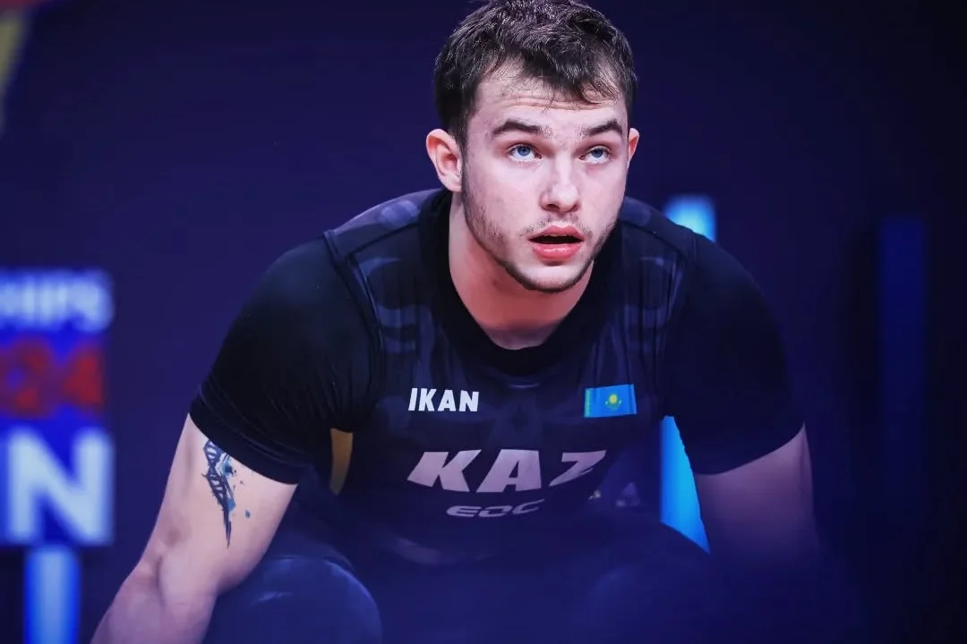 Казахстан выиграл золото чемпионата Азии по тяжелой атлетике среди юниоров