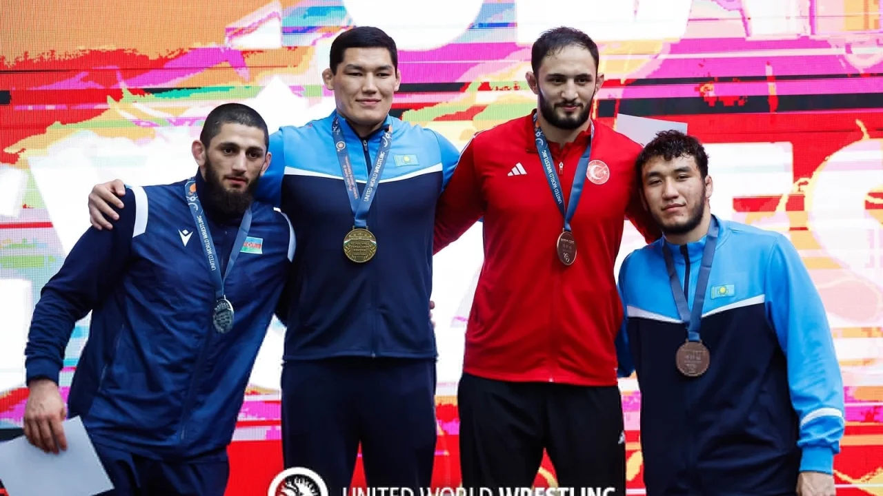 Алишер Ергали стал чемпионом рейтингового турнира перед Олимпиадой-2024