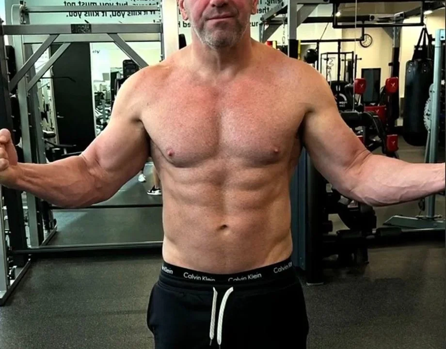 Глава UFC высказался о переносе UFC 311