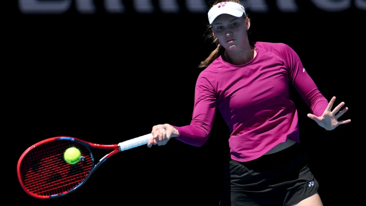 "Я потеряла концентрацию и фокус". Рыбакина после первой победы на Australian Open (ВИДЕО)