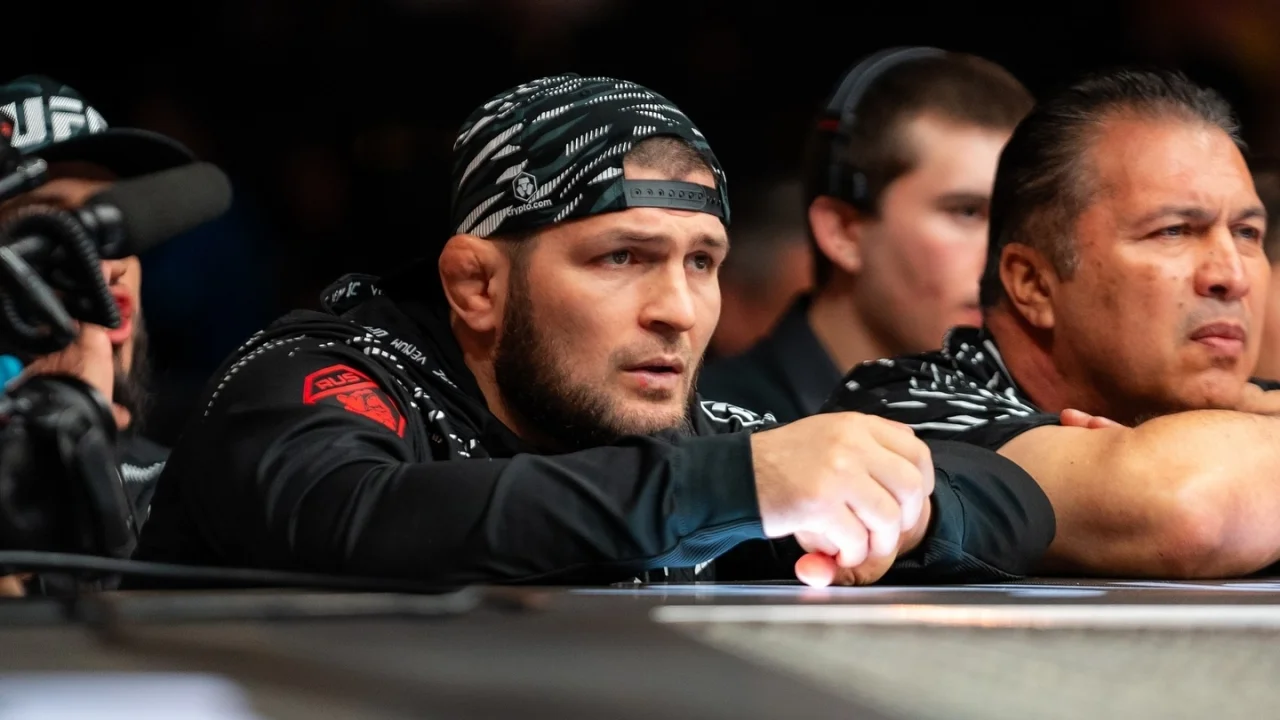 Хабиб обратился к Исламу Махачеву и Умару Нурмагомедову после боев на UFC 311