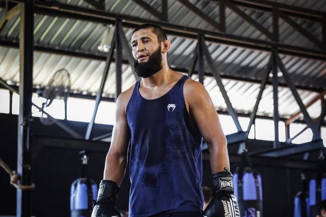 Хамзат Чимаев выбыл с поединка за 10 дней до боя в UFC