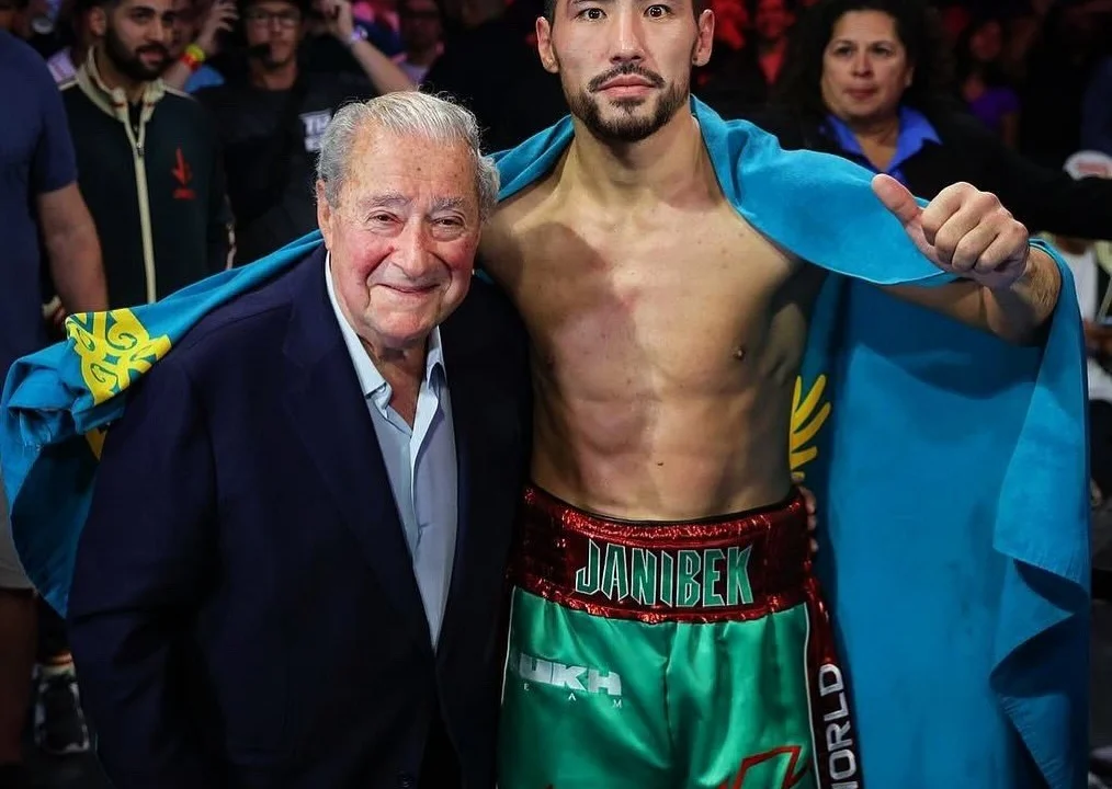 Жанибек Алимханулы: "У нас прекрасные отношения с Top Rank и Бобом Арумом"