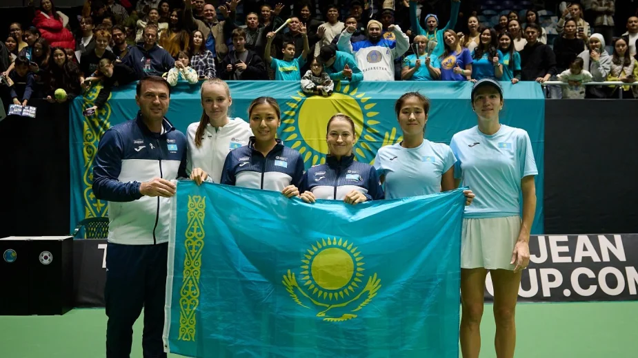 Рыбакина и Путинцева? Казахстан назвал состав на чемпионат мира по теннису