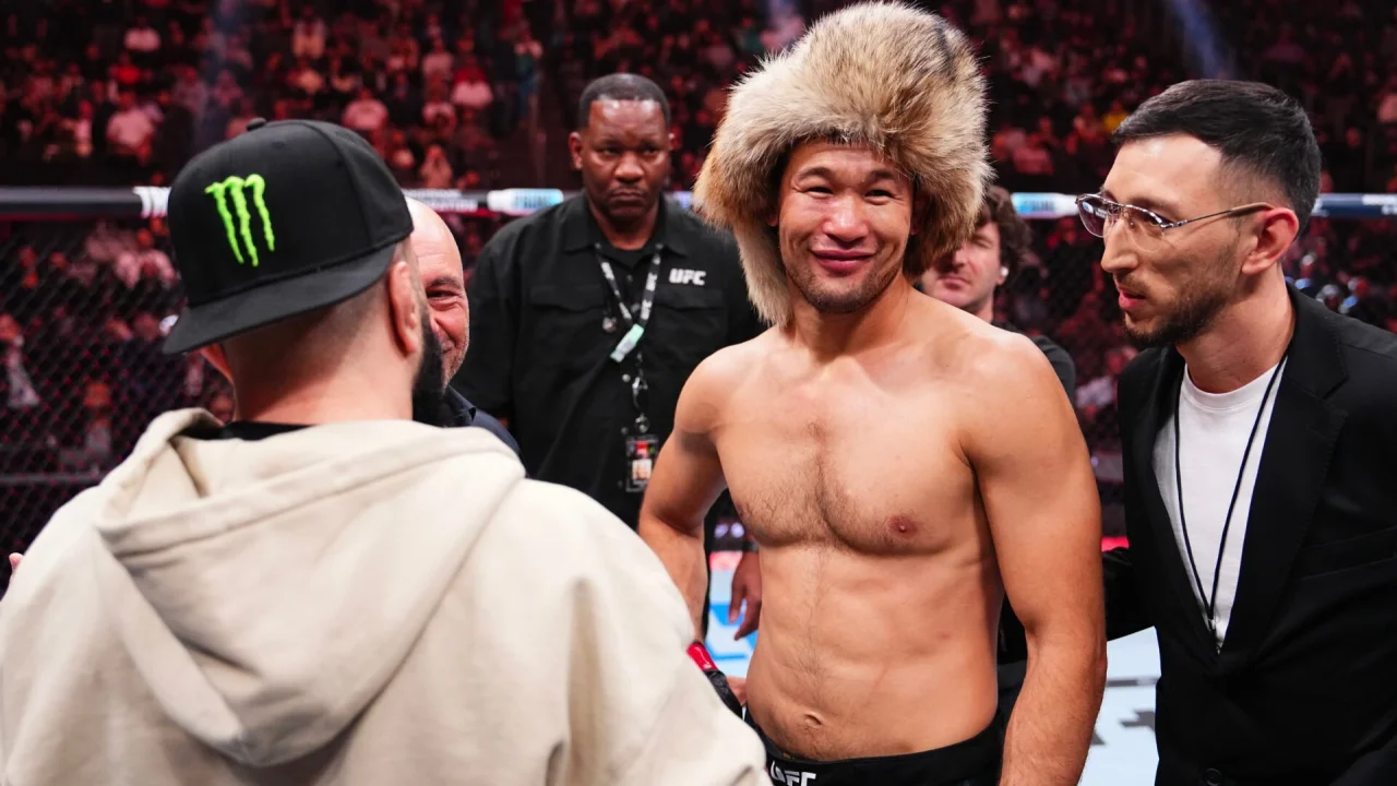 Экс-чемпион UFC выбрал бой для Шавката Рахмонова. И это не титульник