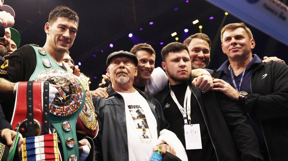 Тренер Бивола раскритиковал президента WBC: "Гнусные проделки Сулеймана"