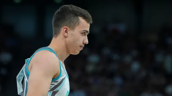 Казахстанский гимнаст выиграл золото Кубка мира