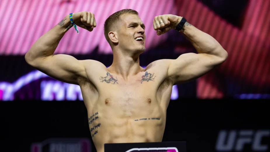Гэрри готов заменить Белала или Маддалену в титульном бою на UFC 315